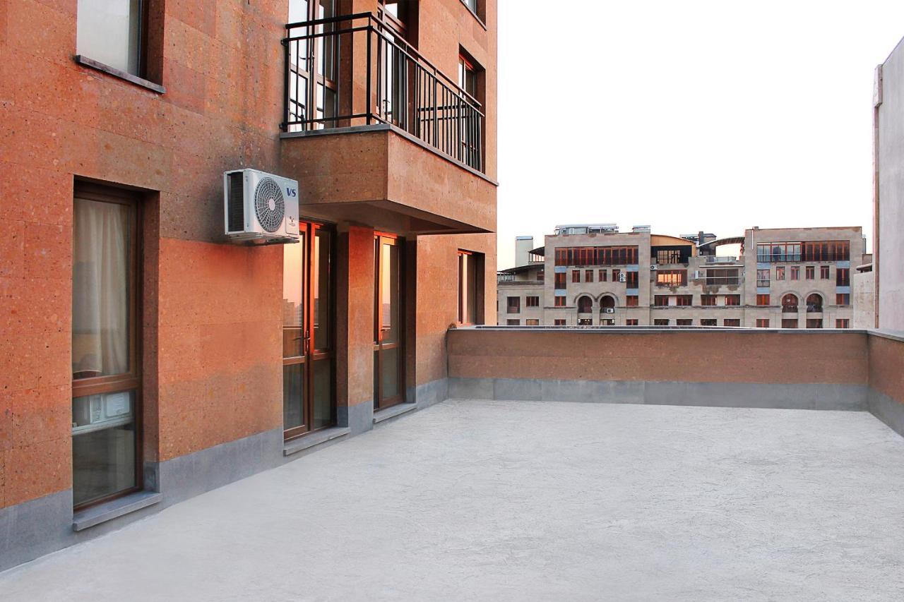 Apartments In Alley Residence Ereván Exterior foto